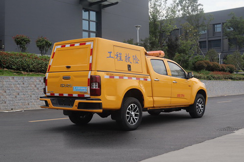 五十鈴皮卡救險(xiǎn)車